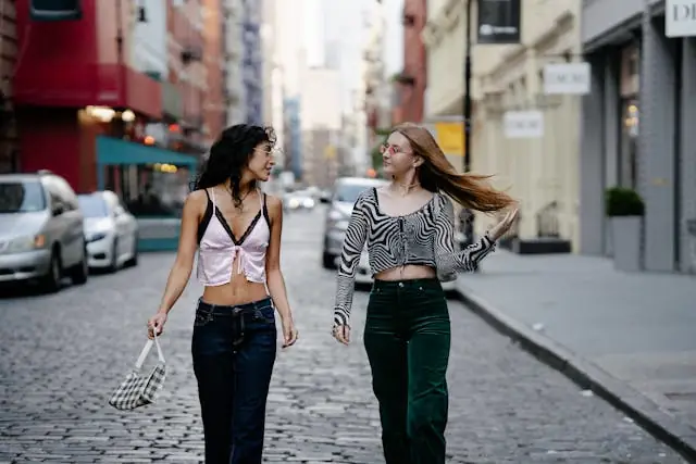 Moda verii 2025 – tendinte fashion