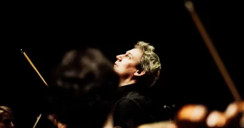DAVID GRIMAL:  concert integral SCHUBERT